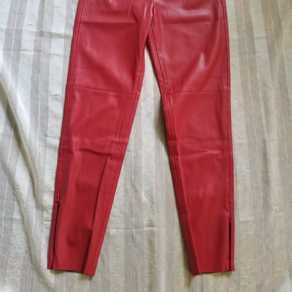 High- Waisted Faux Leather leggings SOLD - Picture 3 of 11